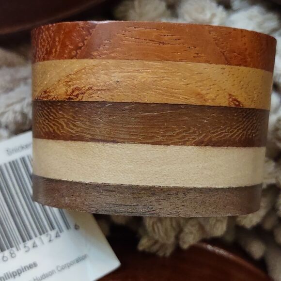 4 Small 4 1/2 inch Wooden Dipping Bowls 4 New‎ Dayton Hudson Wooden Napkin Rings - Picture 6 of 8